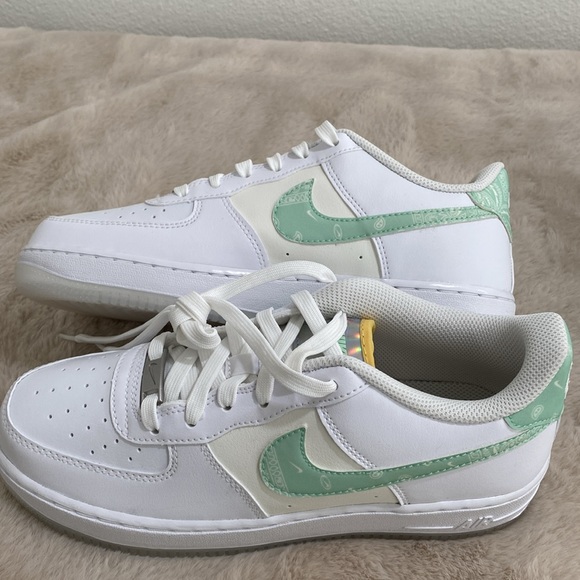 🆕 NIKE Air Force 1 LV8 GS Casual Sneaker White/Phantom/Mint Foam Low Cut Unisex - Picture 6 of 15